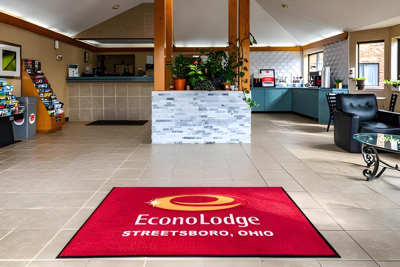  | Econo Lodge Streetsboro