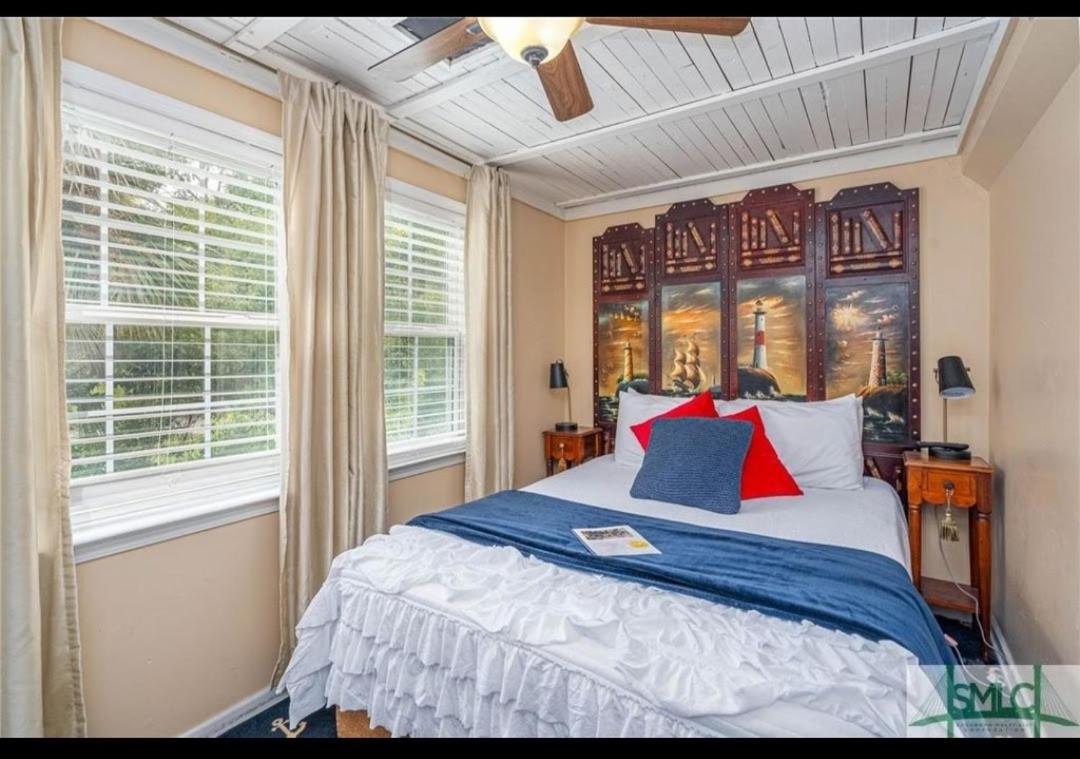 | Tybee Island Inn Bed & Breakfast