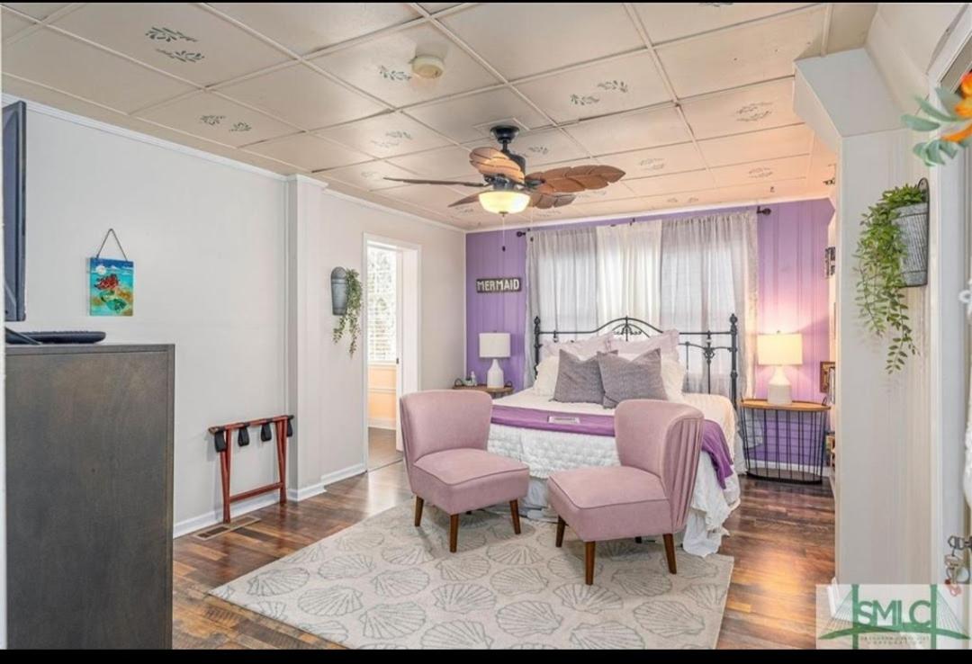 | Tybee Island Inn Bed & Breakfast