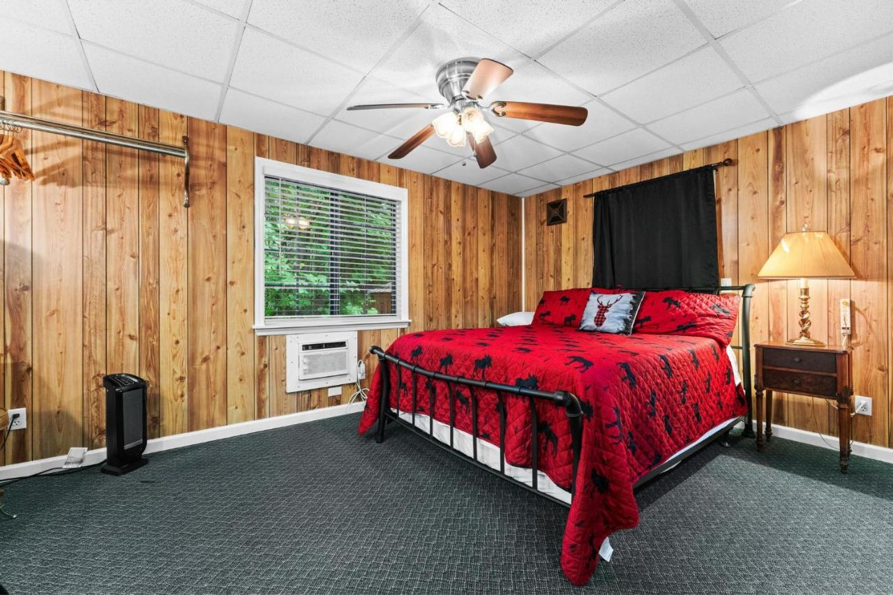 | Cascades Inn