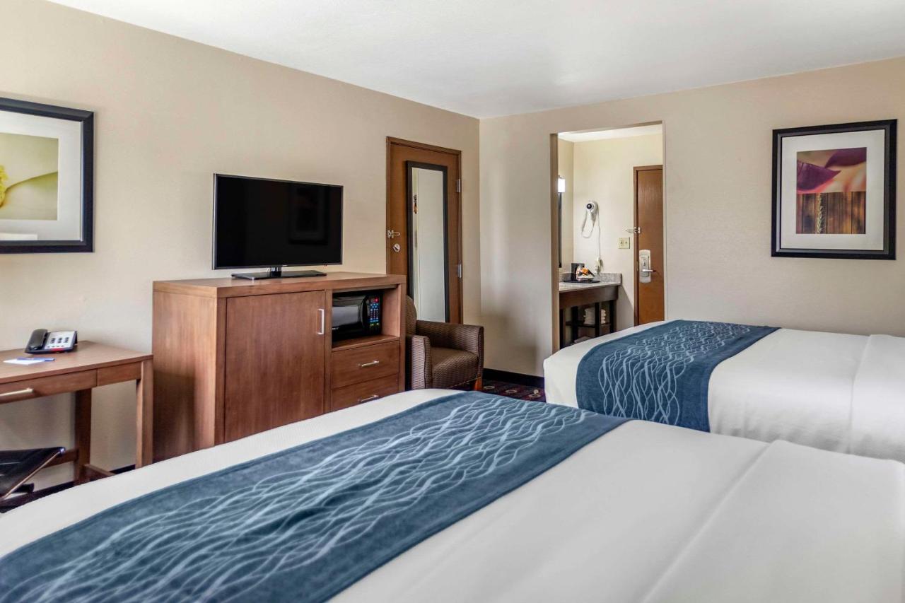 Queen Room with Two Queen Beds - Non-Smoking at Comfort Inn Tulsa Midtown
