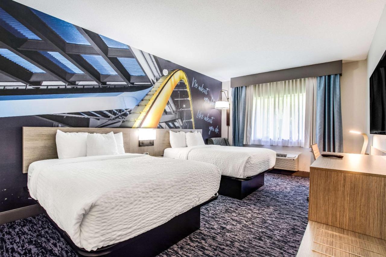 Standard Queen Room with Two Queen Beds - Non-Smoking at Clarion Pointe Franklin - Nashville Area
