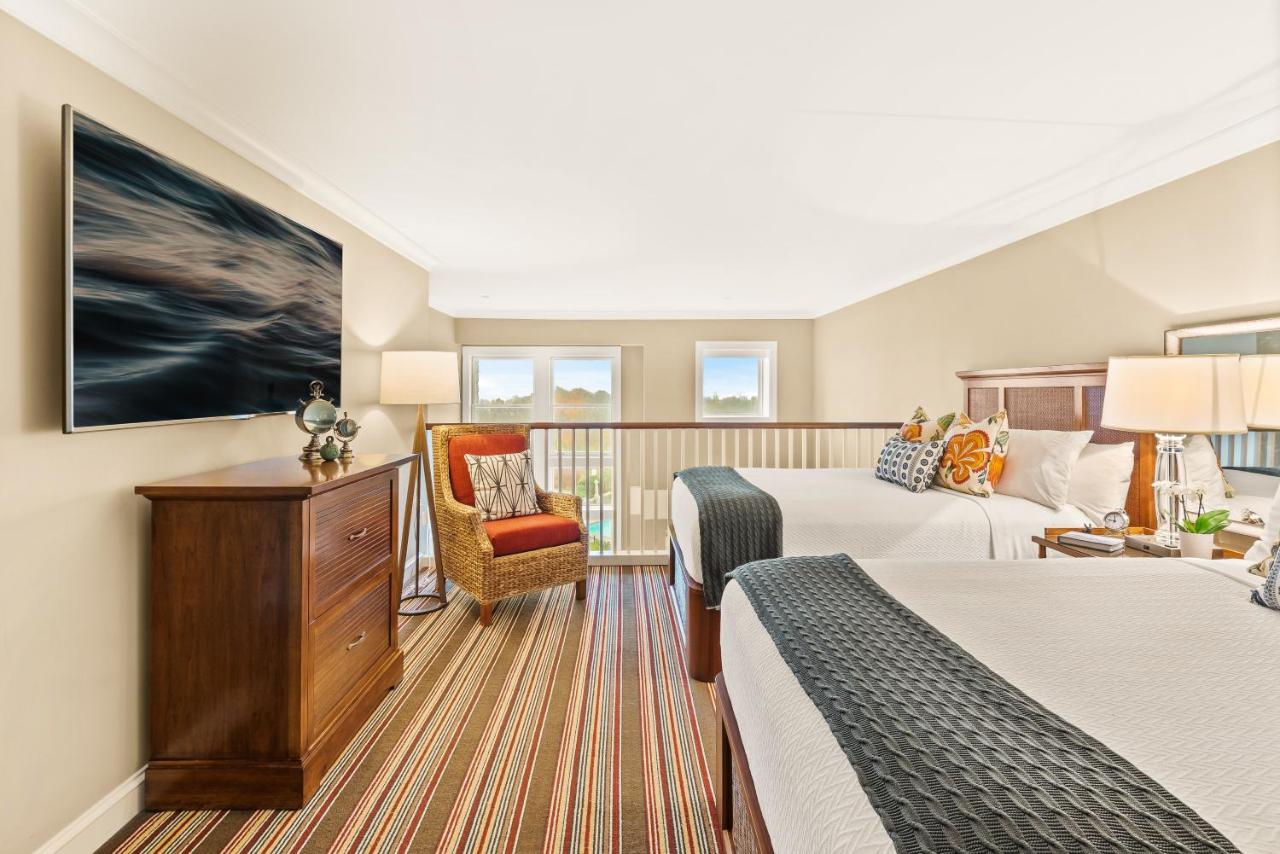 Loft Suite with Two Double Beds â Pet Friendly at Inn By The Sea