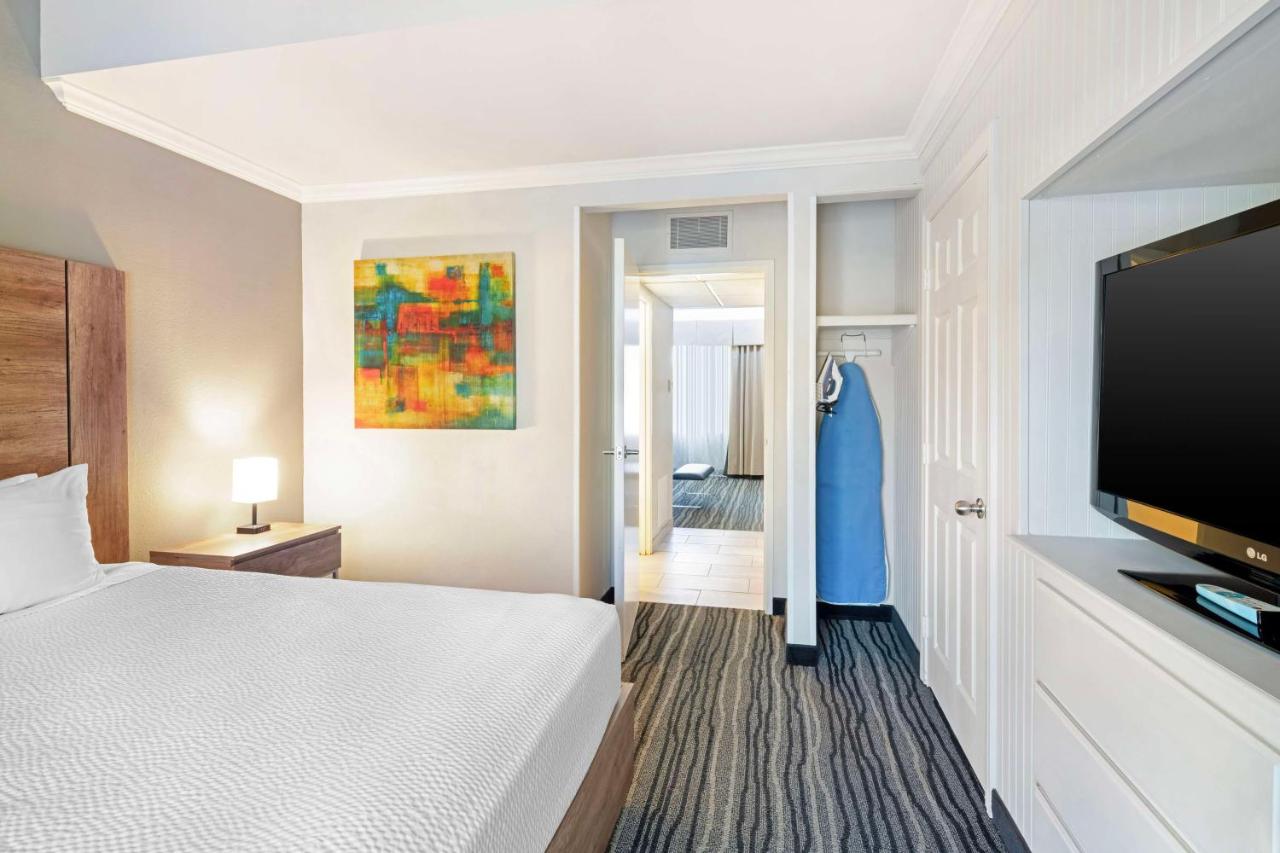 | Best Western Posada Royale Hotel & Suites
