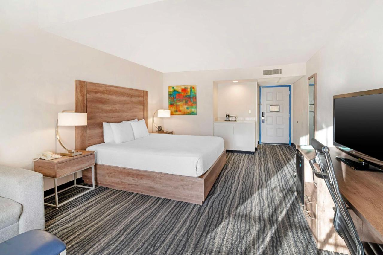 King Room - Non-Smoking at Best Western Posada Royale Hotel & Suites
