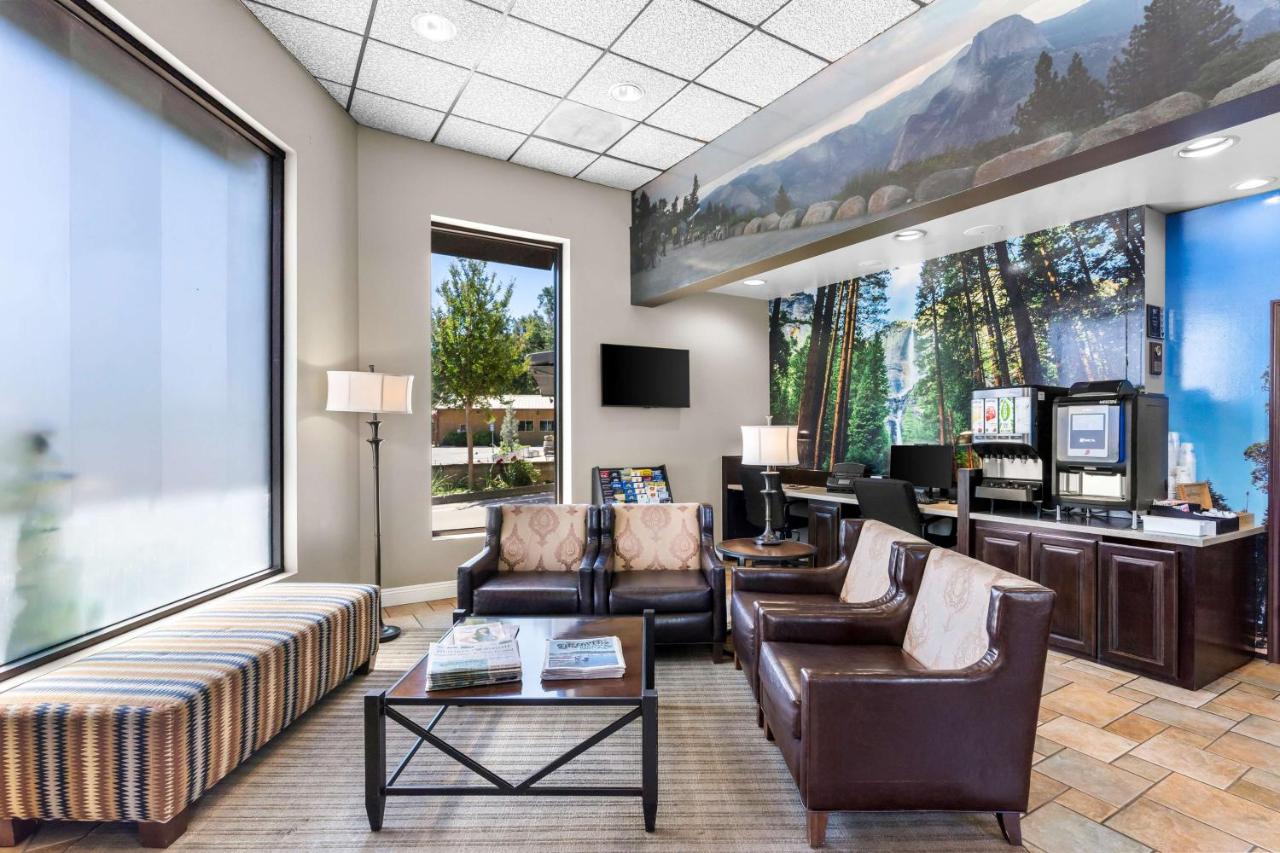 | Best Western Plus Yosemite Way Station