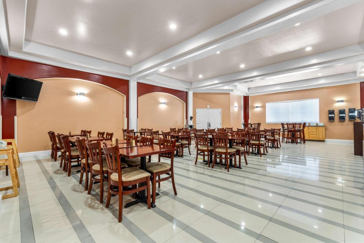 | Best Western Plus Yosemite Way Station