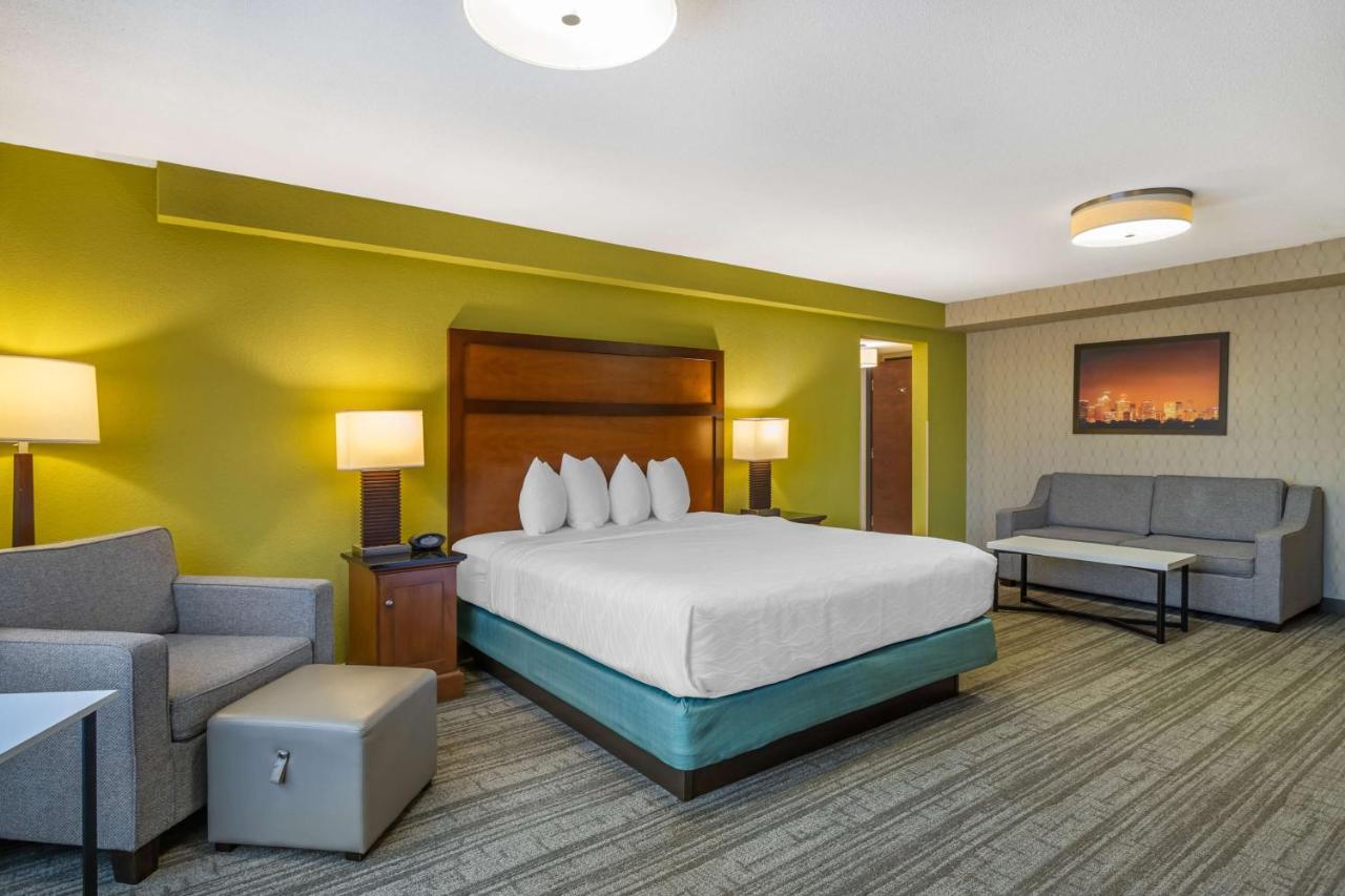 King Room with Sofa Bed at Best Western Plus Houston Energy Corridor
