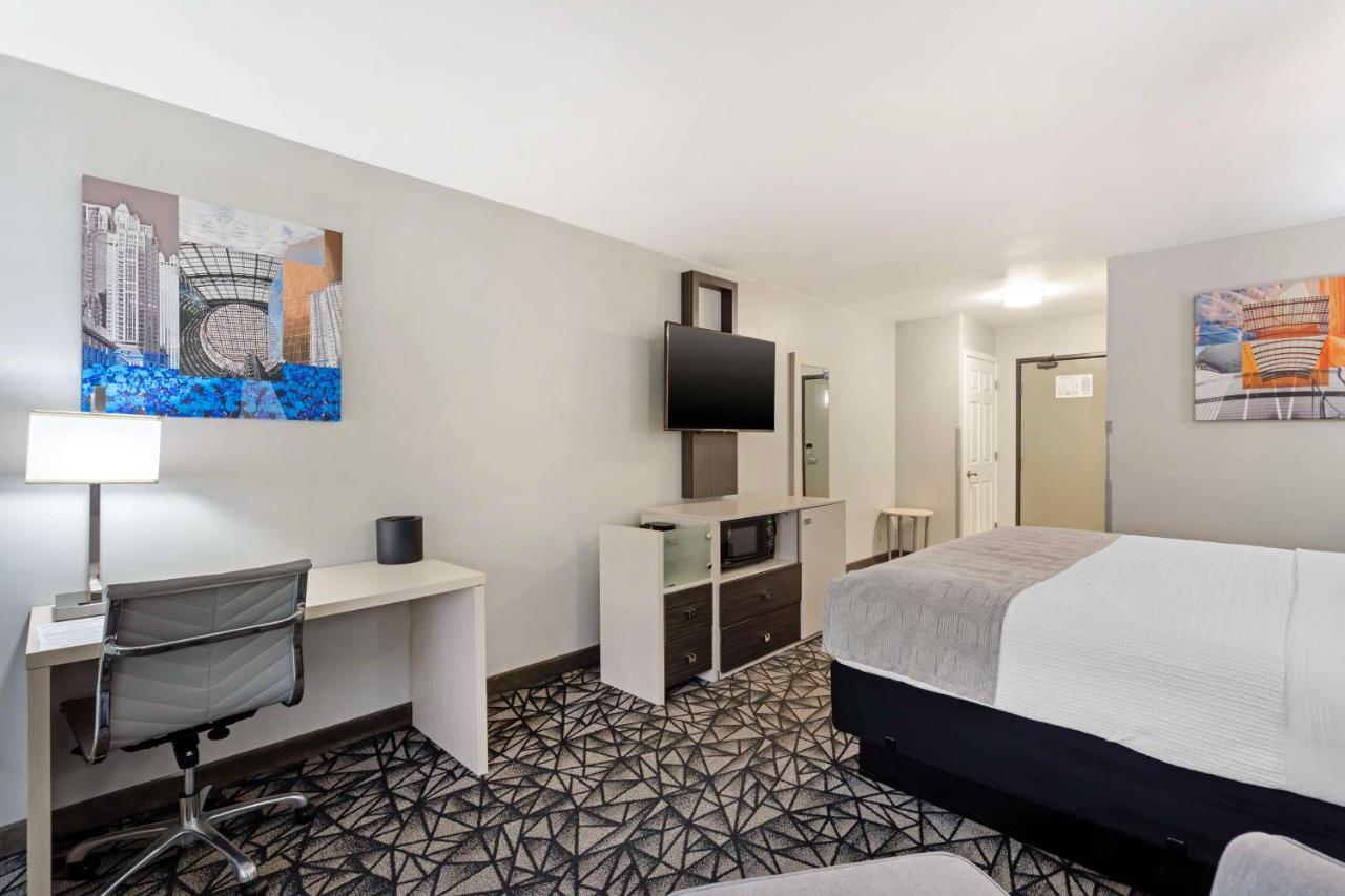 King Room - Non-Smoking at Best Western Morton Inn
