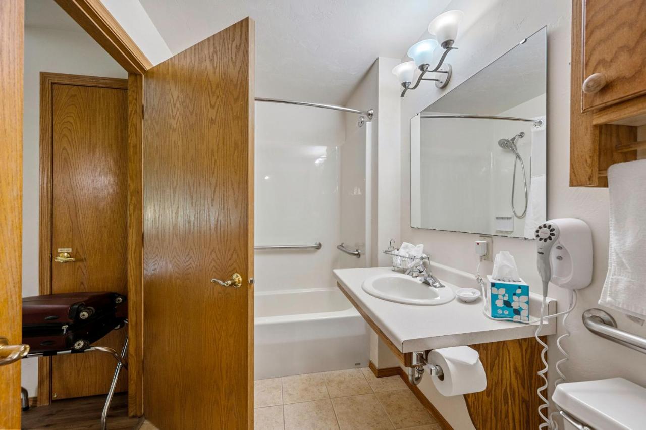  | Pheasant Park Resort
