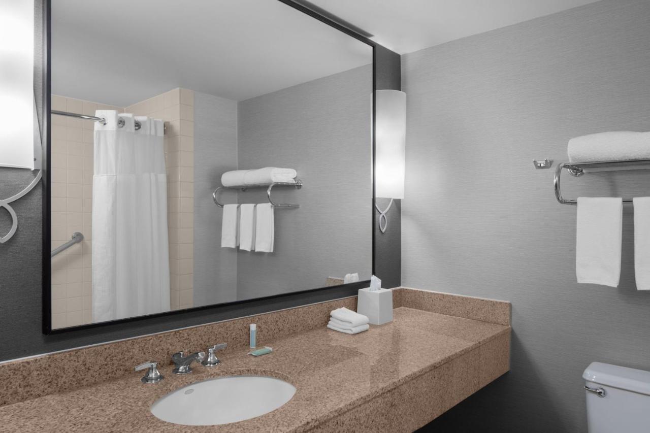 Queen Room with Two Queen Beds at Courtyard by Marriott San Diego - Rancho Bernardo