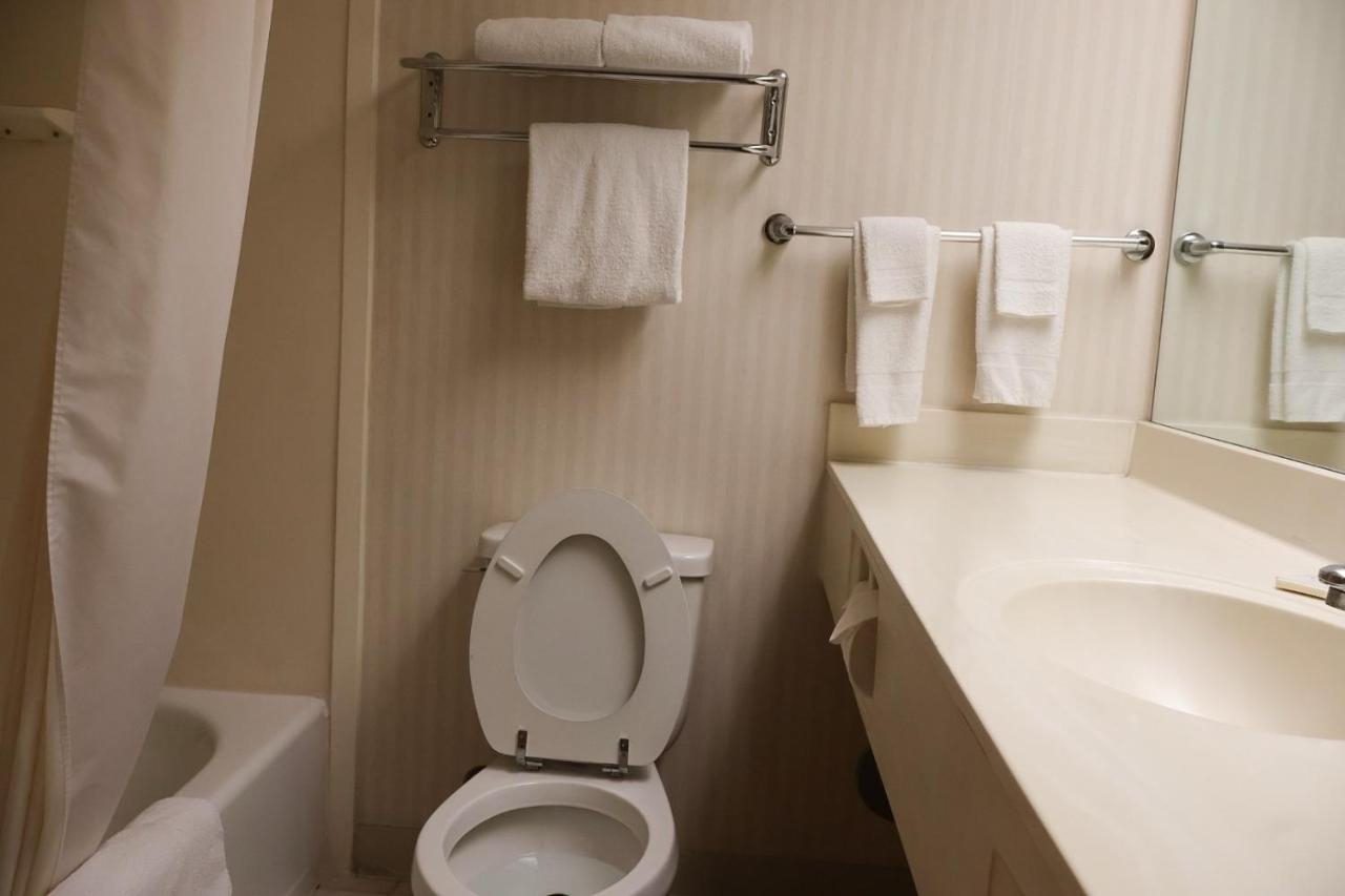 | LaJunta Inn