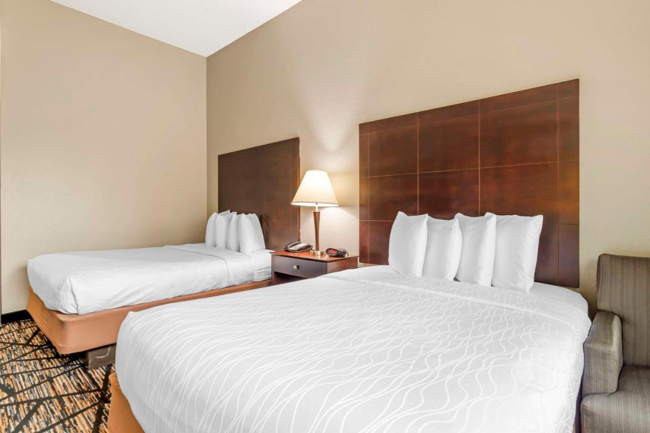  | Best Western Plus Hobby Airport Inn & Suites