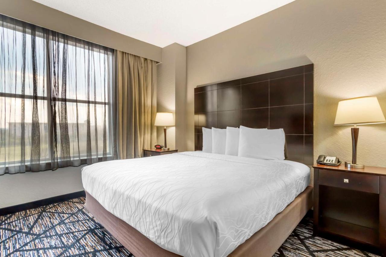  | Best Western Plus Hobby Airport Inn & Suites