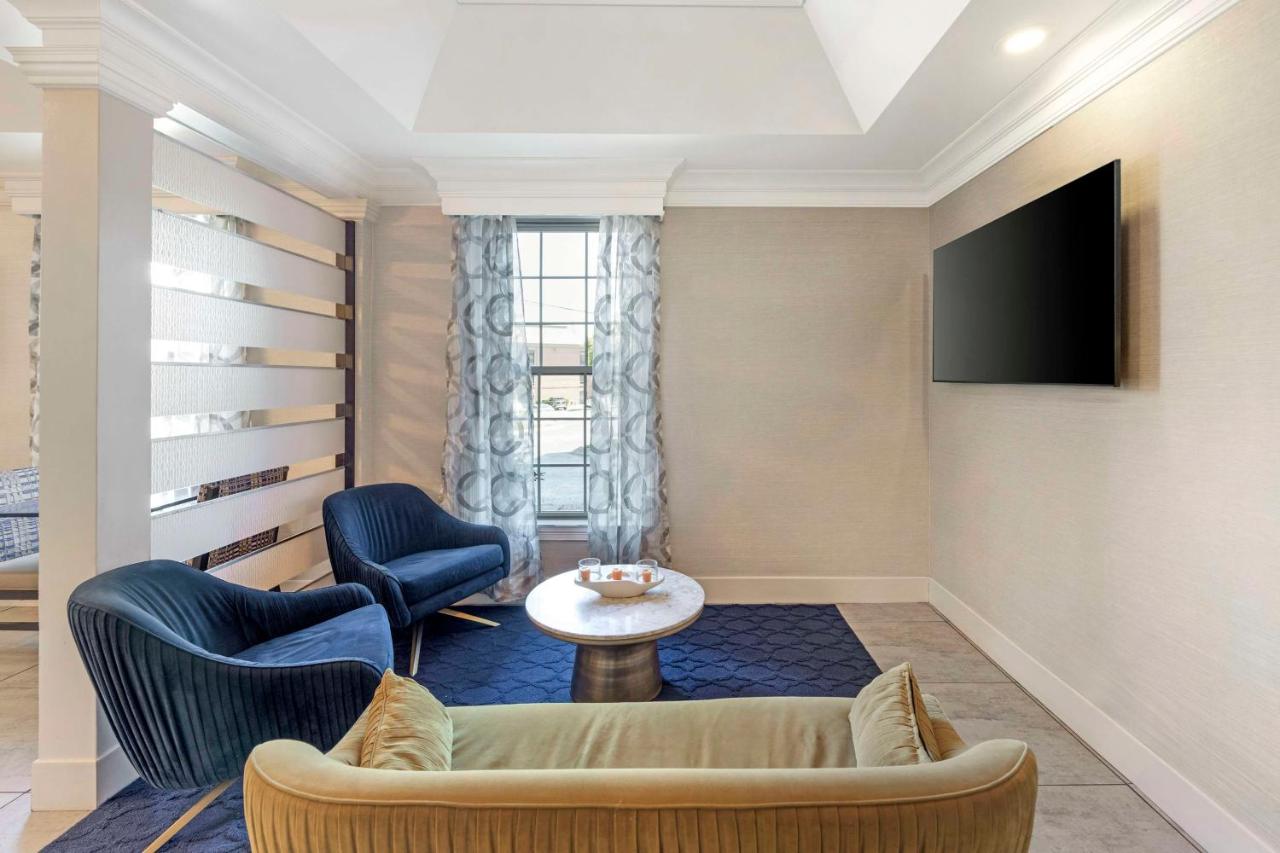 | Best Western Brentwood