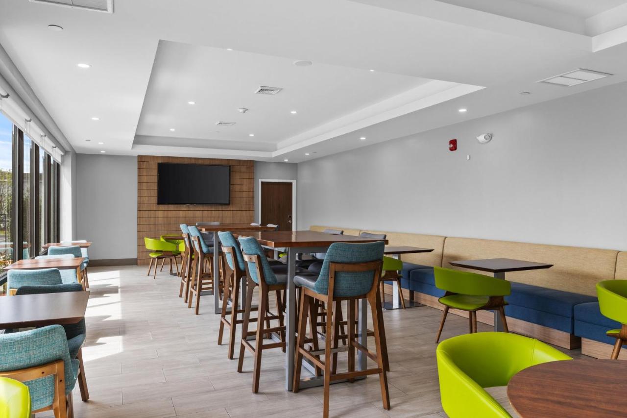 | EVEN Hotel Manchester Airport, an IHG Hotel