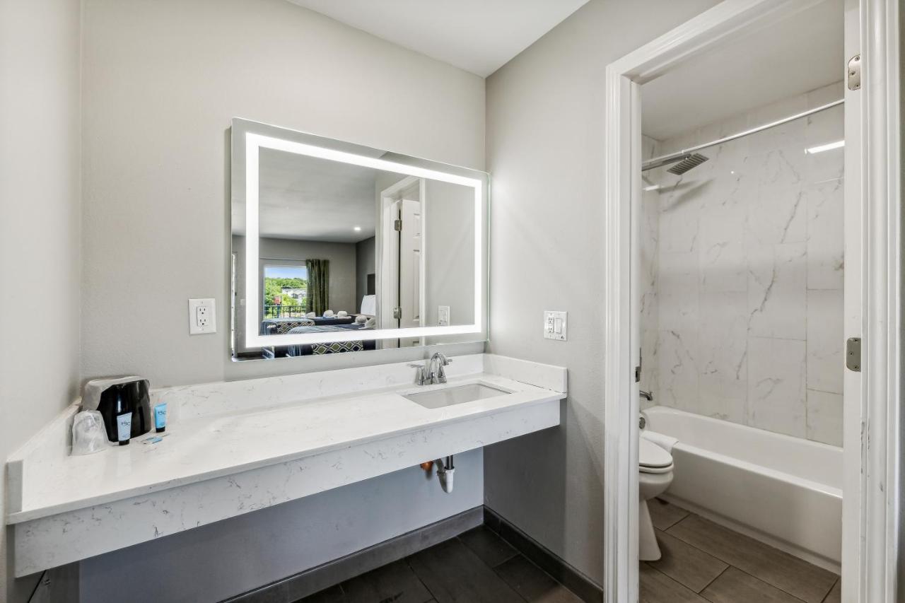 | Knights Inn Nashville Antioch