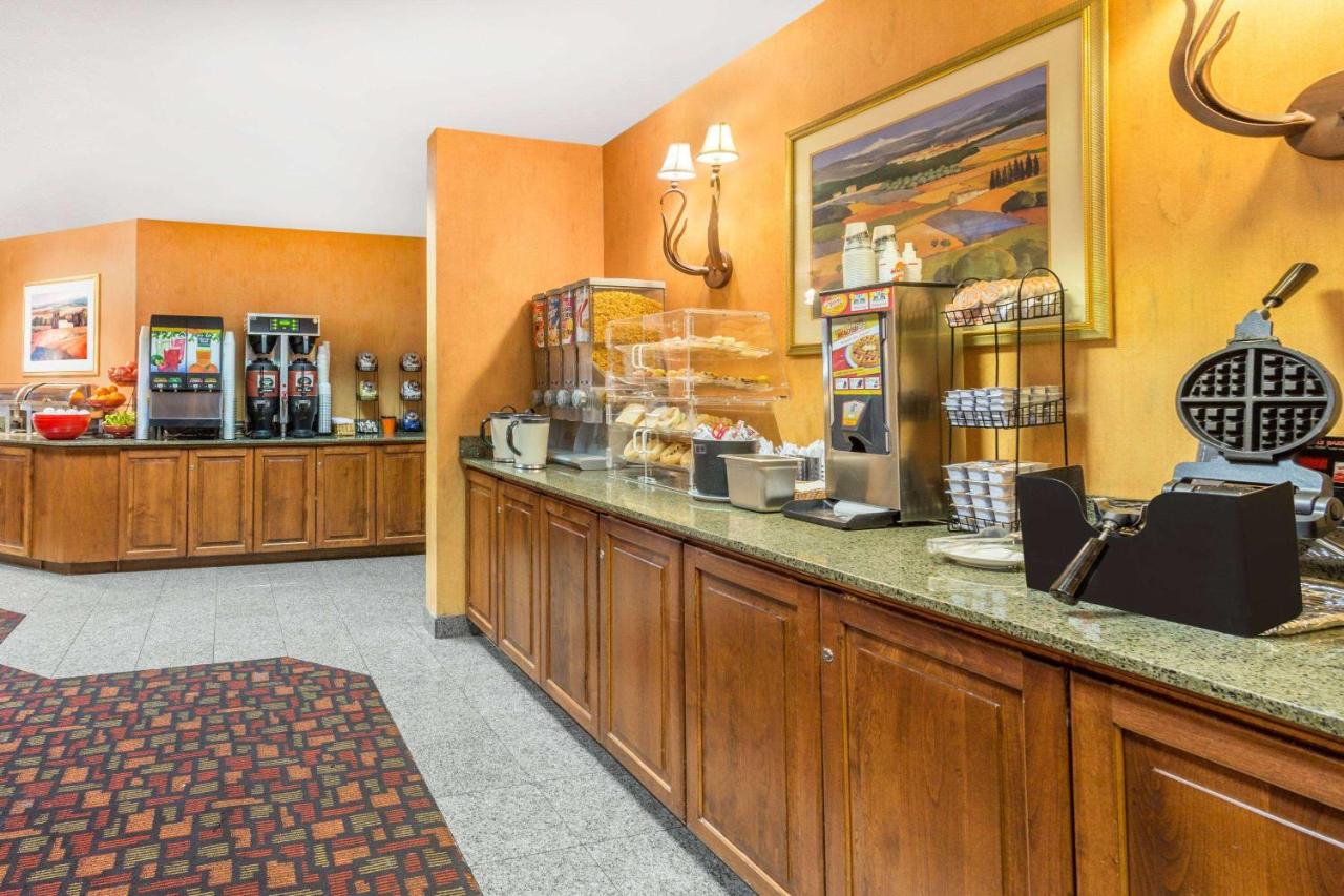  | Ramada by Wyndham Kent Seattle Area