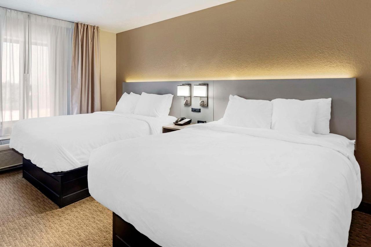 Family Suite - Non-Smoking at Comfort Suites Merrillville near US 30