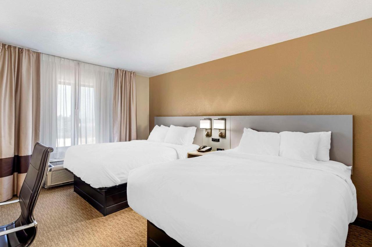 Queen Suite - Non-Smoking at Comfort Suites Merrillville near US 30