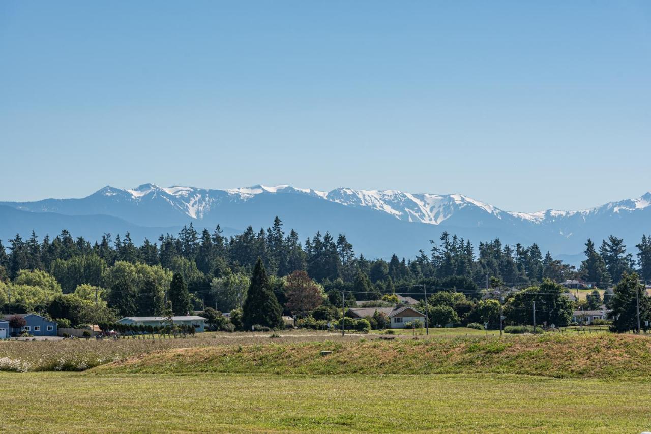| Juan de Fuca Cottages