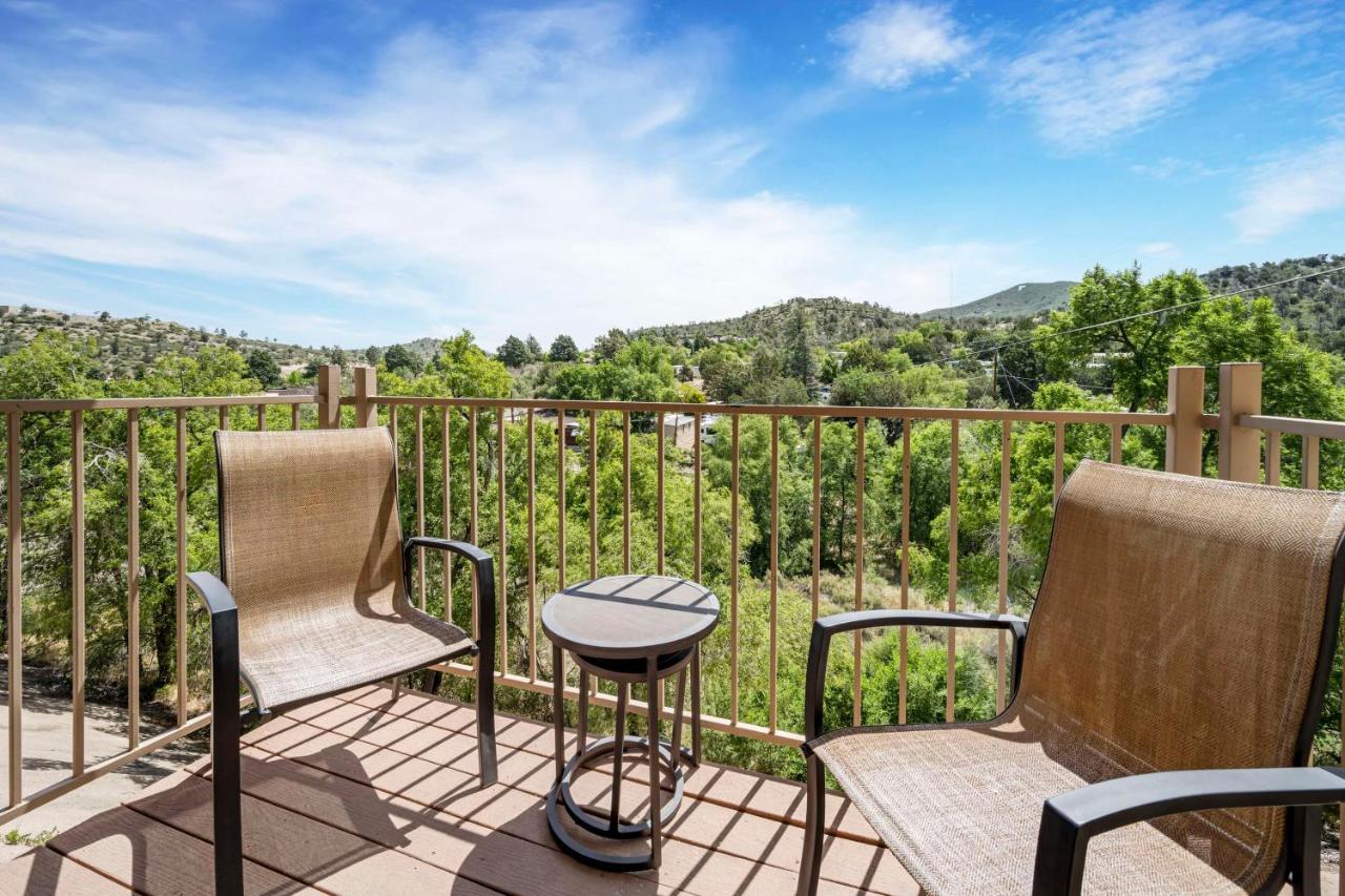 | Best Western Prescottonian