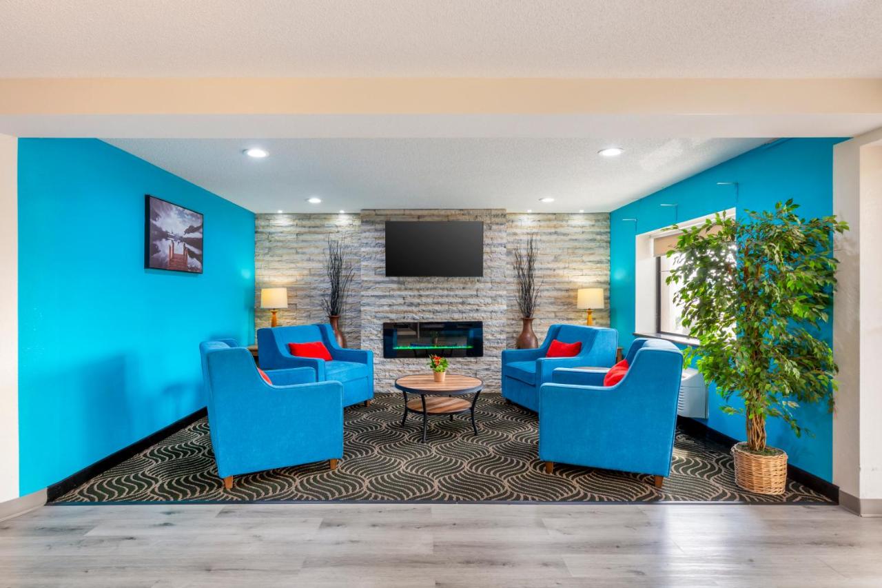 | Rodeway Inn Huron