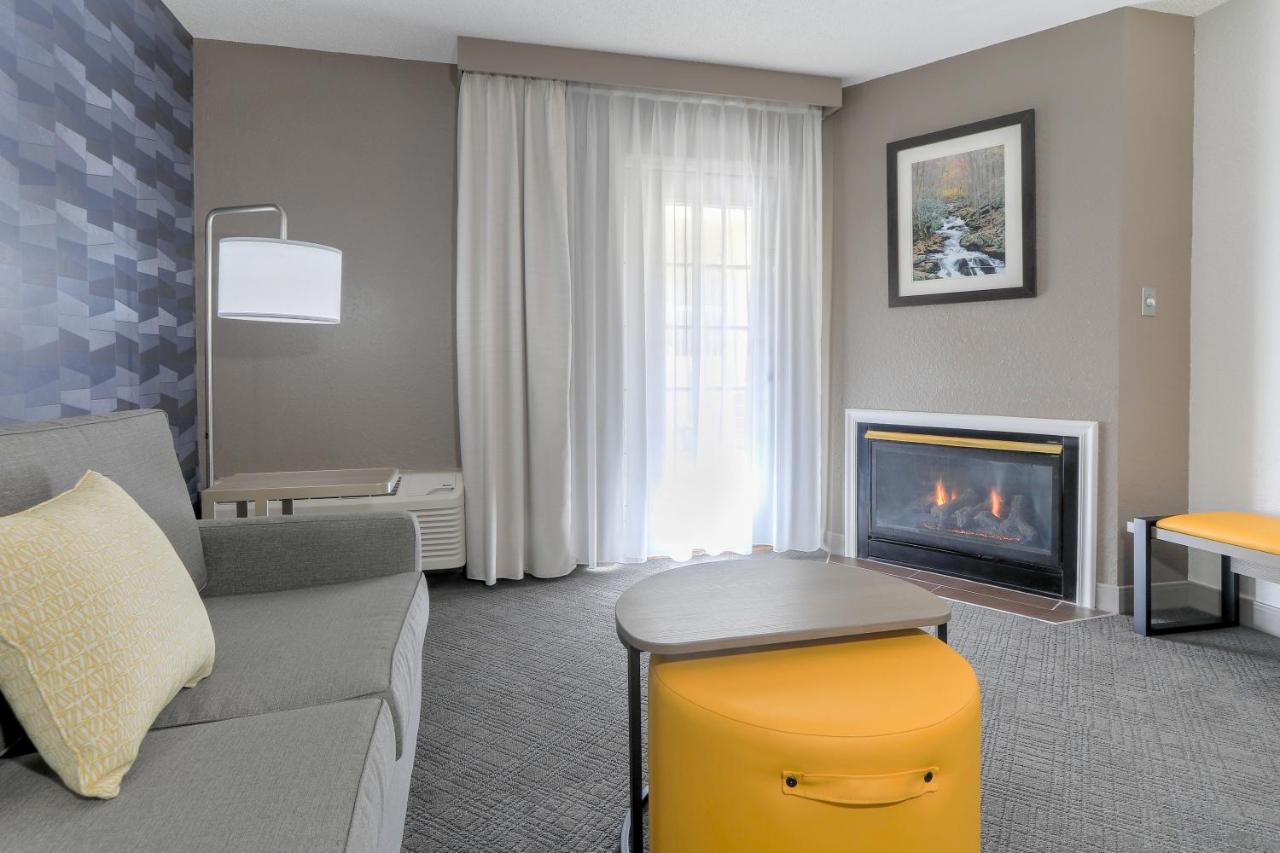 Room #49170306 at Comfort Inn & Suites At Dollywood Lane