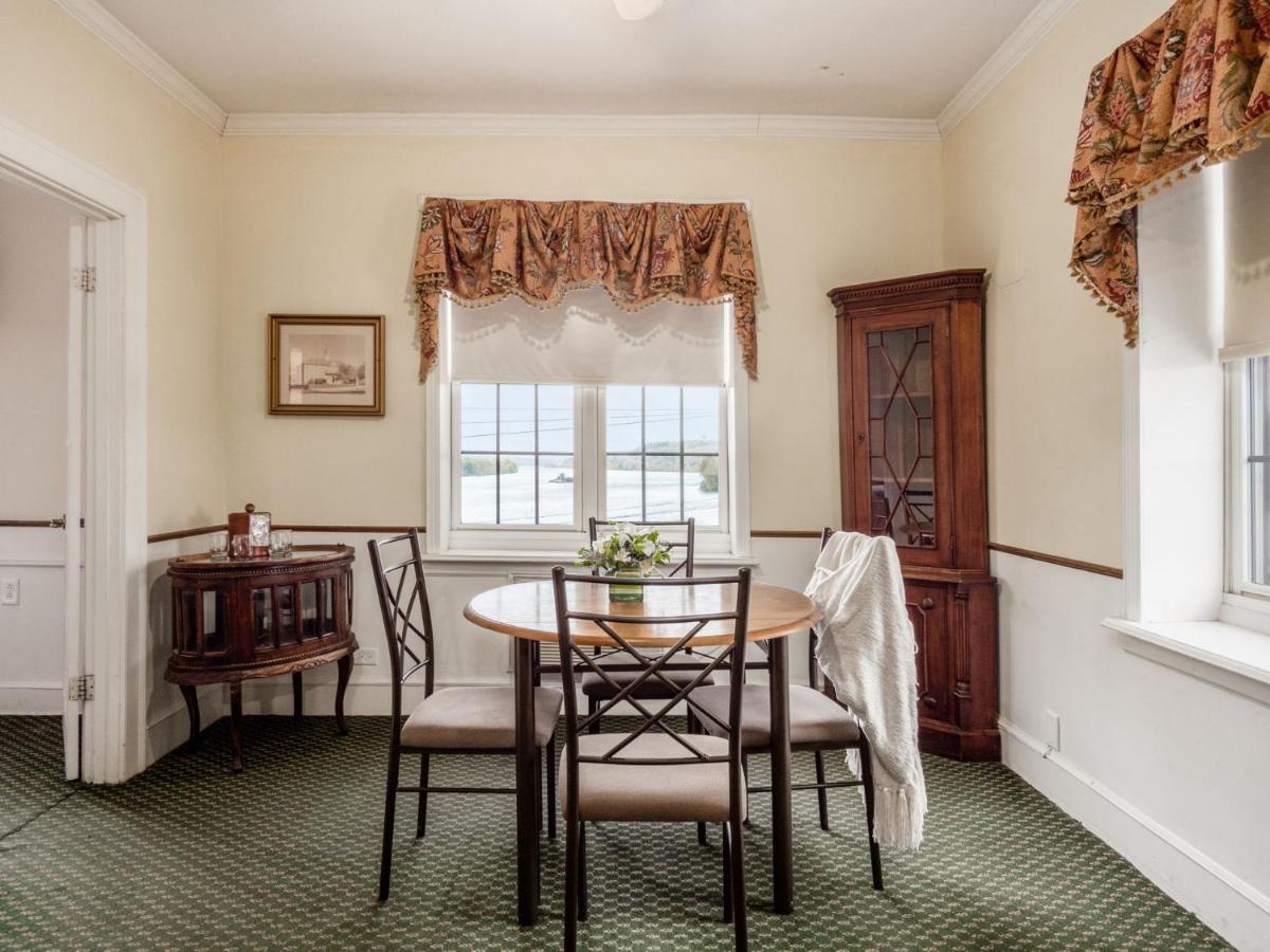  | Lafayette Hotel Marietta