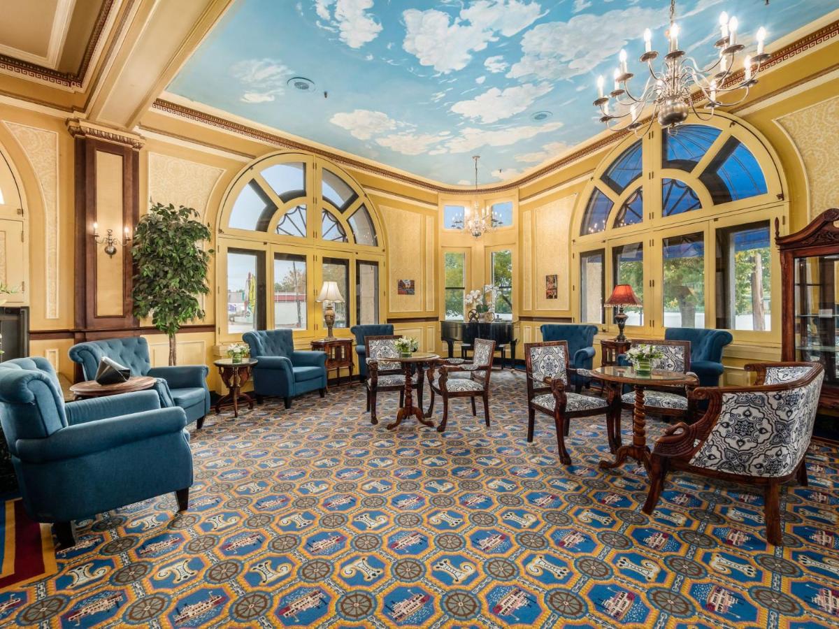  | Lafayette Hotel Marietta