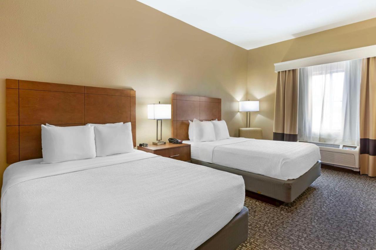 Queen Room with Two Queen Beds - Disability Access at Best Western Plus Surprise-Phoenix NW