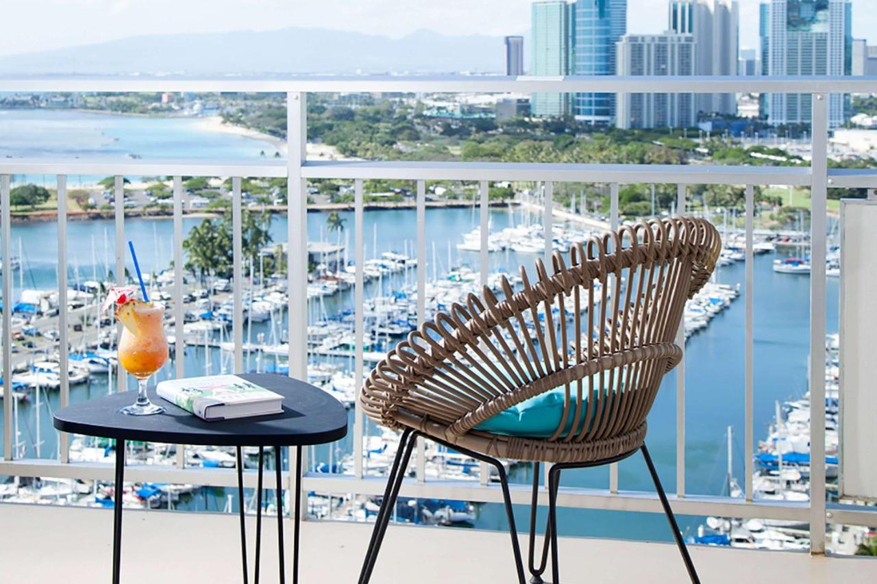 Luxury Sunset Junior Suite with Ocean View and Kitchen at Ilikai Hotel & Luxury Suites
