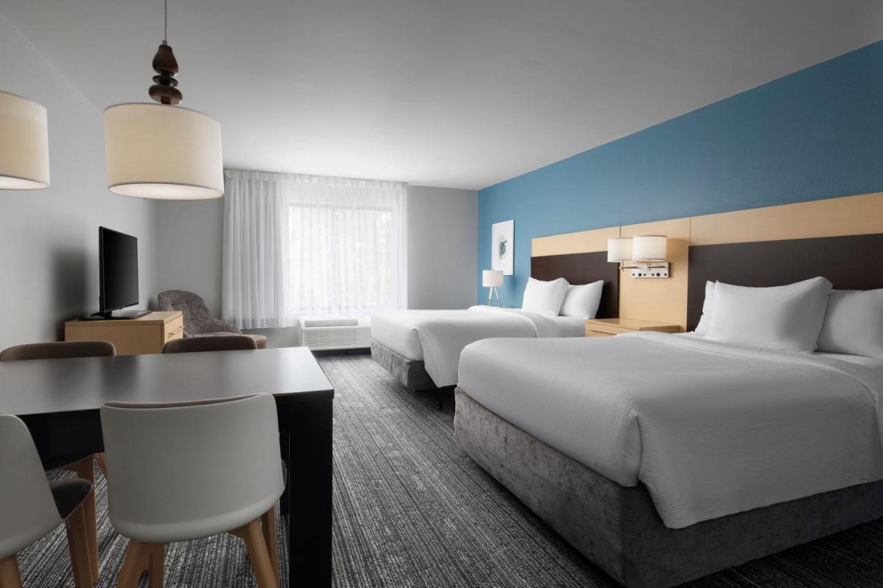 Queen Studio at Towneplace Suites Columbia Northwest/Harbison