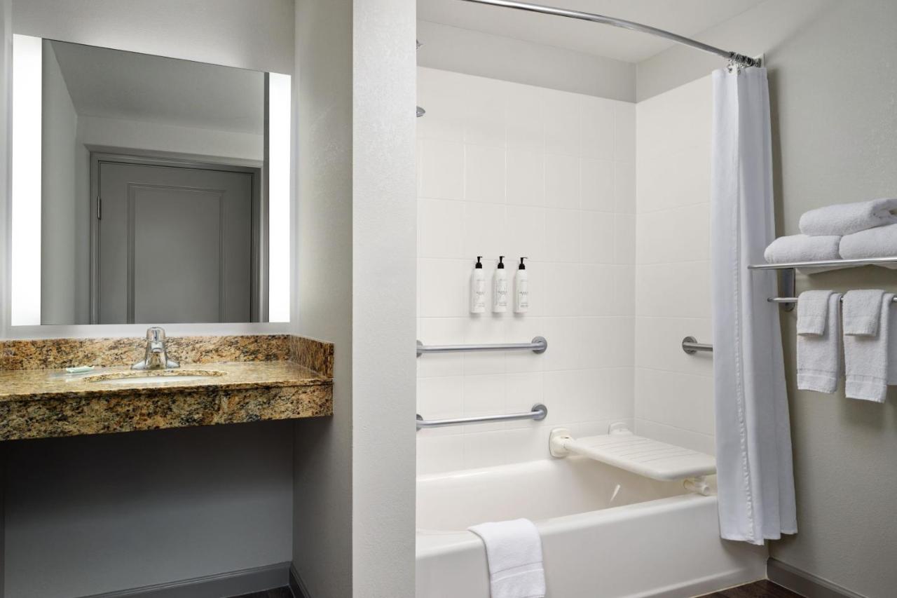 | Towneplace Suites Columbia Northwest/Harbison