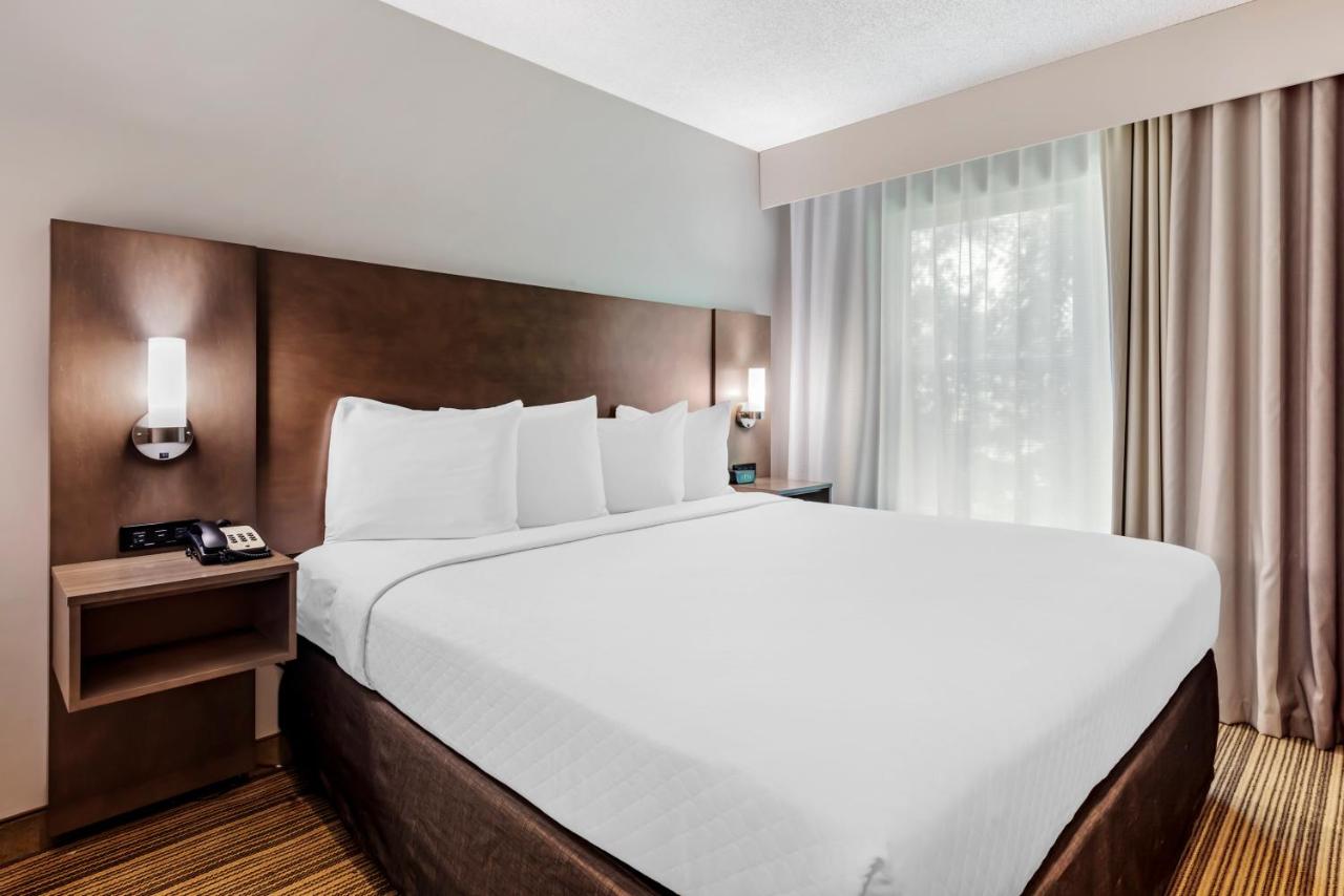 One-Bedroom Premium King Suite - Pet Friendly/Non-Smoking at Country Inn & Suites by Radisson, Annapolis, MD