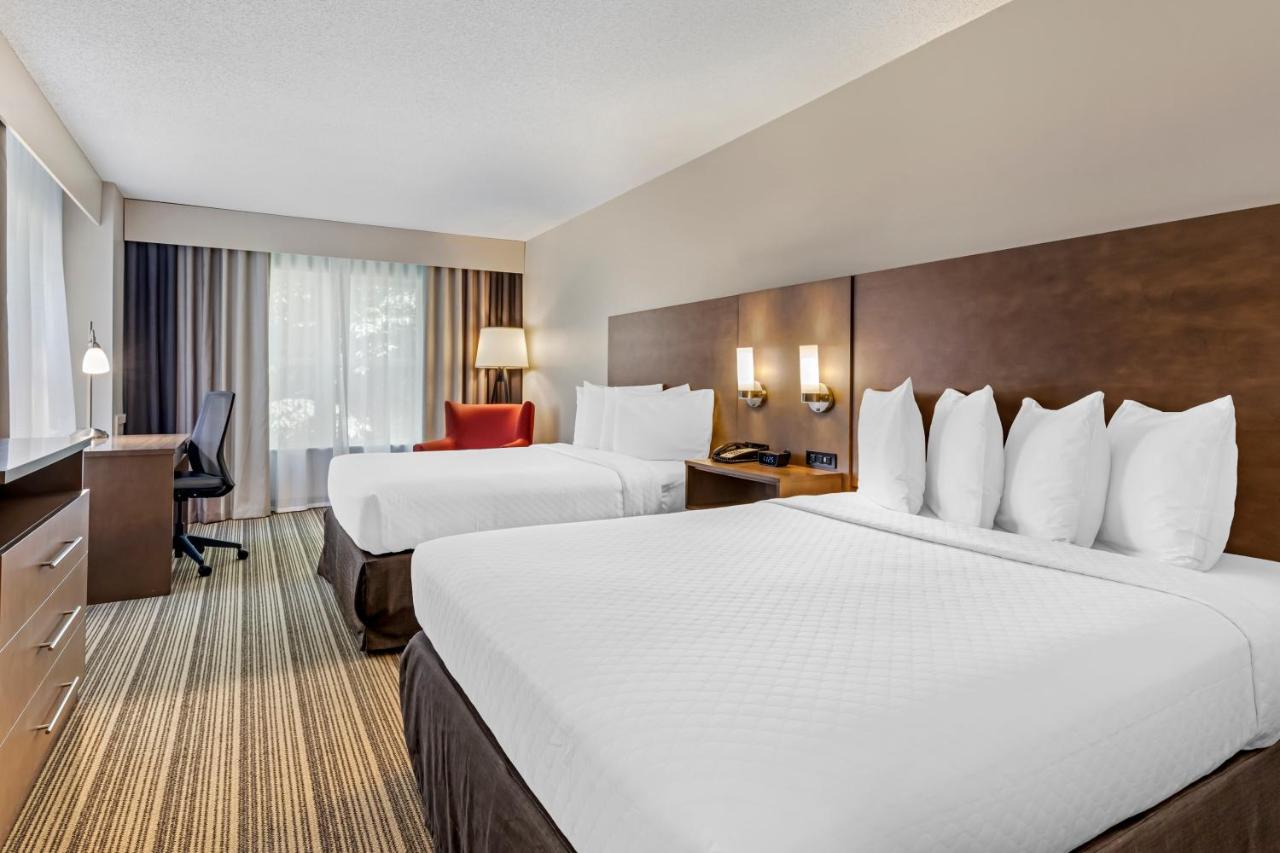 One-Bedroom Suite with Two Queen Beds - Disability Access/Non-Smoking at Country Inn & Suites by Radisson, Annapolis, MD