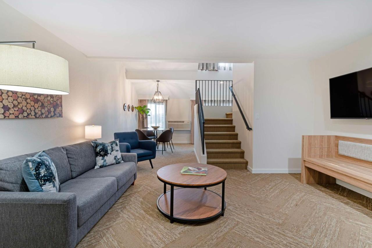  | Best Western Plus Inn At The Vines