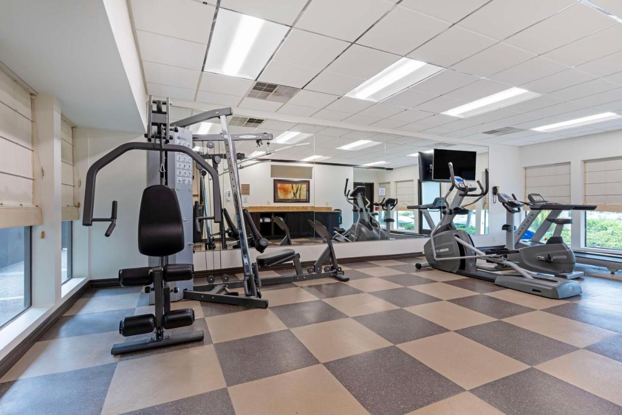 | Best Western Plus Inn At The Vines