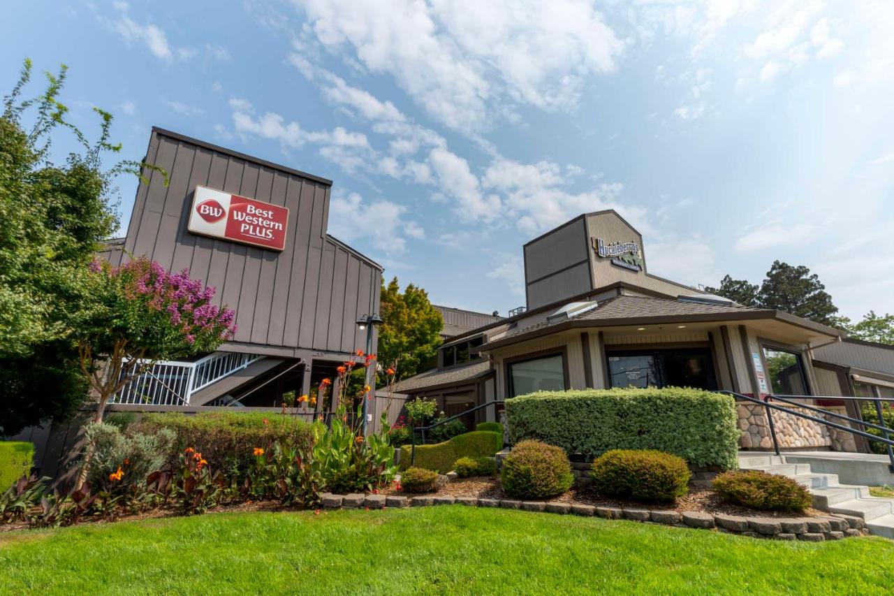 | Best Western Plus Inn At The Vines