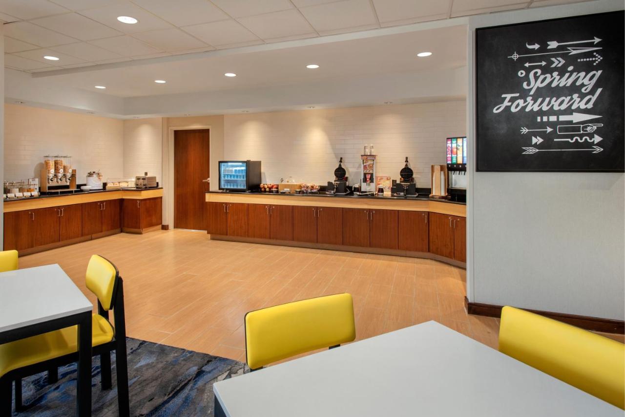 | Fairfield Inn & Suites Watertown Thousand Islands