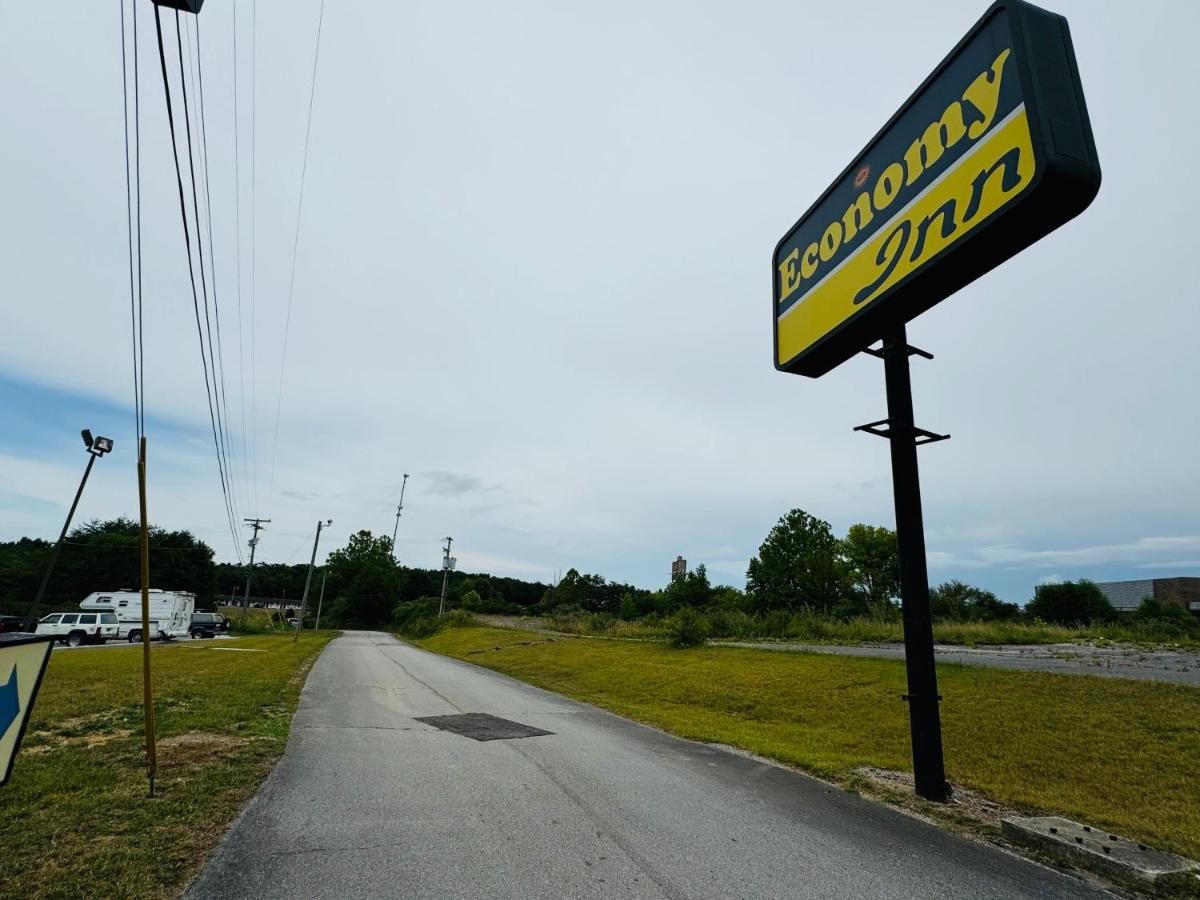 | Economy Inn