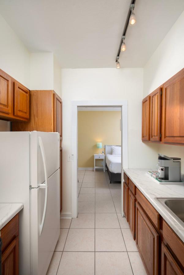  | The Southernmost Inn - Adults Only