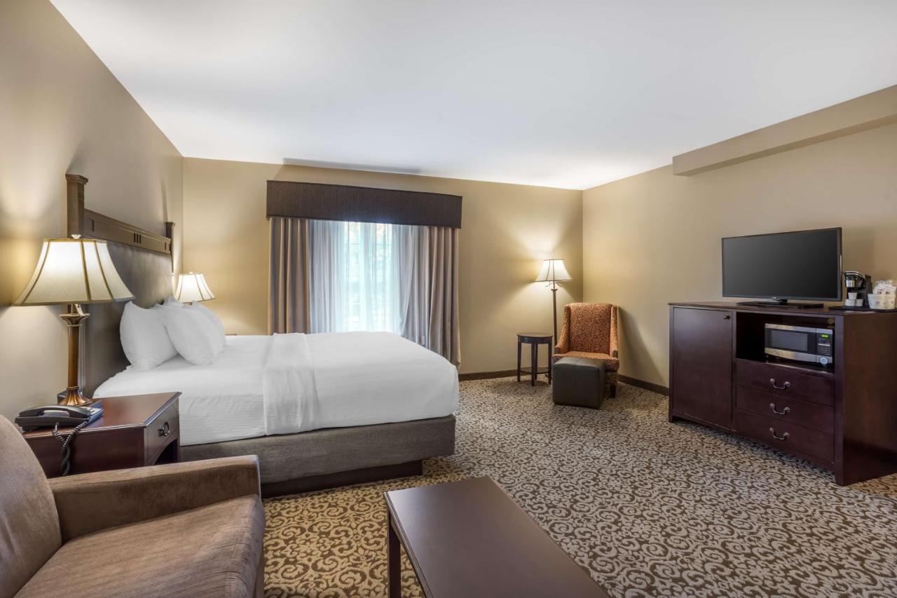 | Best Western Plus Intercourse Village Inn