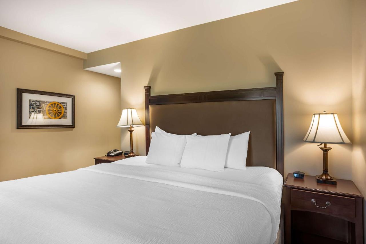 | Best Western Plus Intercourse Village Inn