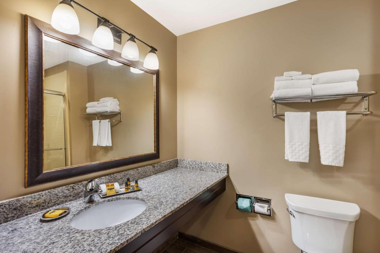 | Best Western Plus Intercourse Village Inn