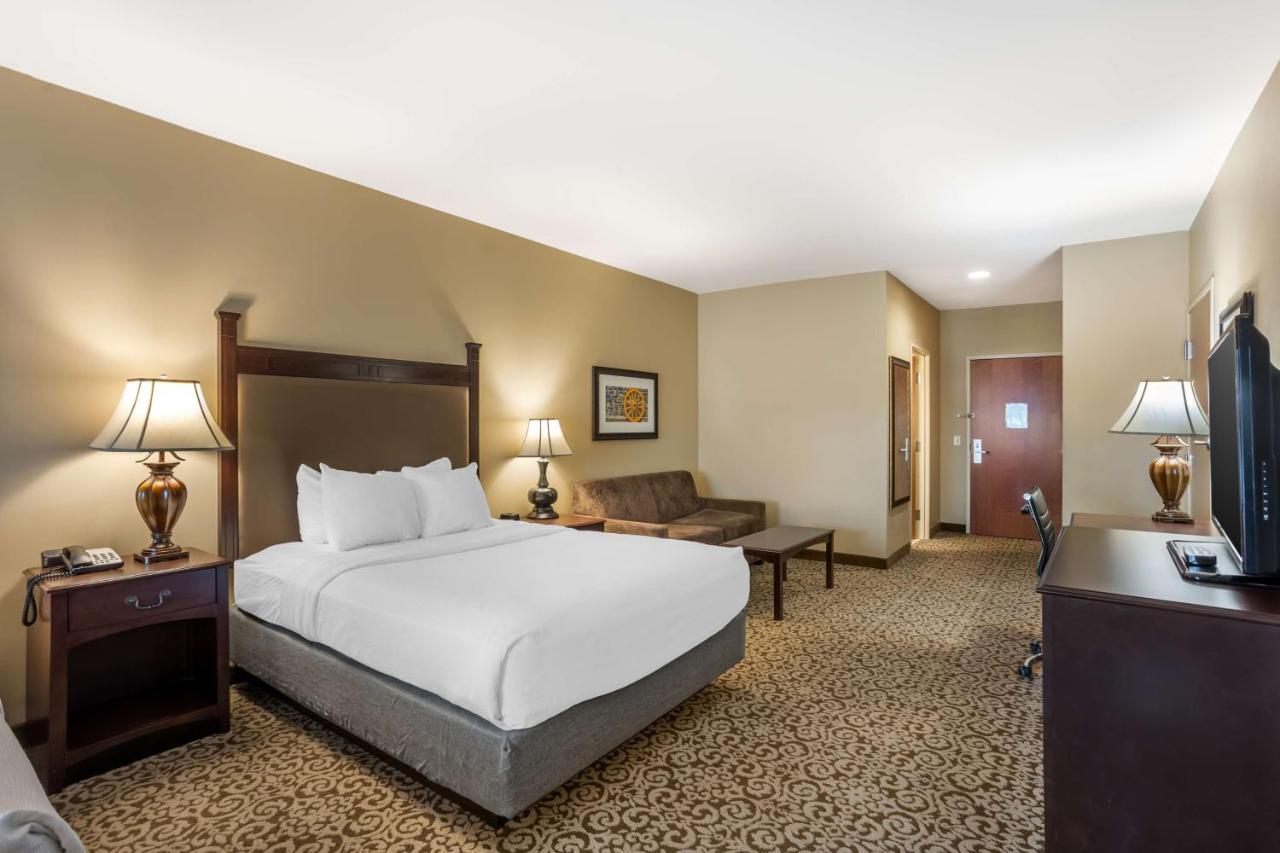 | Best Western Plus Intercourse Village Inn