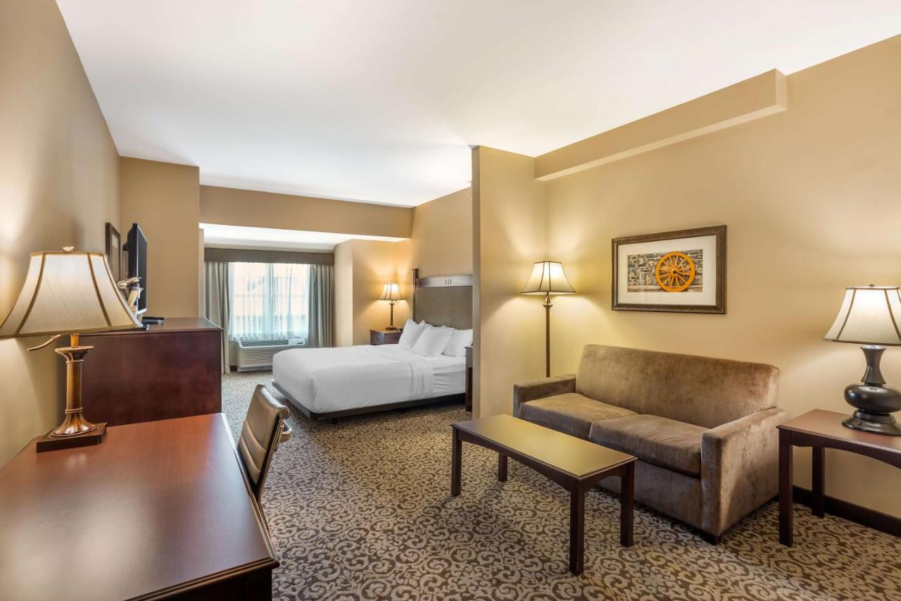 | Best Western Plus Intercourse Village Inn
