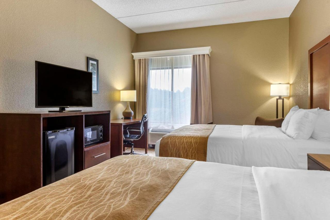 Queen Room with Two Queen Beds - Accessible/Non-Smoking  at Comfort Inn & Suites Mocksville I-40