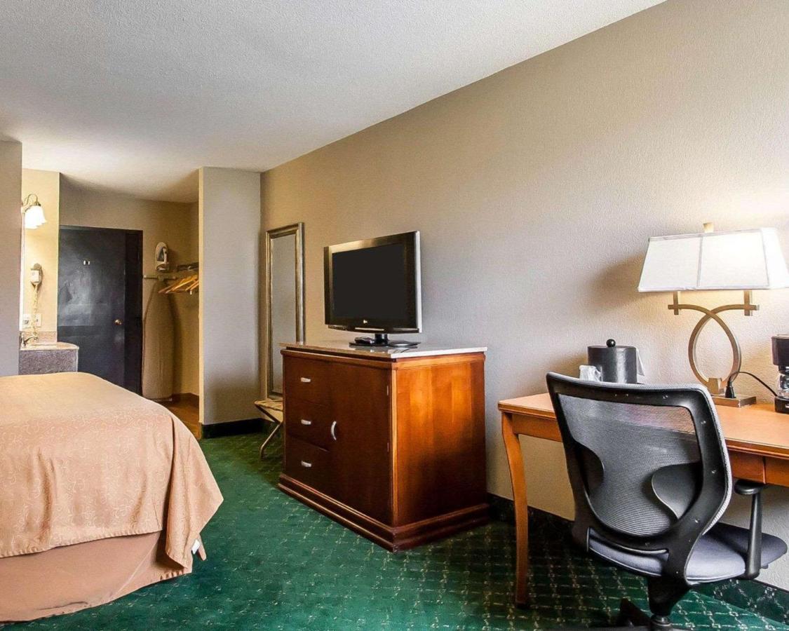 | Quality Inn Cairo I-57