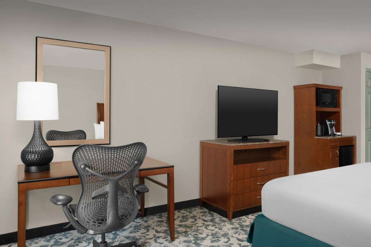 King Room at Hilton Garden Inn Hoffman Estates